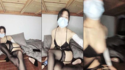 [동양야동] 간호조무사가 기숙사에서 [체리를 물어뜯어] 청초한 여신 정취의 검은 실크와 함께 새하얀 피부, 자연 그대로의 에멀젼이 크고 둥글며 일품입니다. [쇼츠야동,섹트야동,국산야동,혼딸야동]