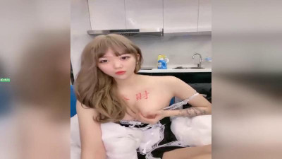 [동양야동] 하녀복 꽃팔 문신 탑 미녀 언니 핑크 젖꼭지 뽀얀 미유 두 다리 벌려 초핑크 연혈 손가락 문지르고 쪼개서 가녀린 신음 보여줄게 [쇼츠야동,섹트야동,국산야동,혼딸야동]