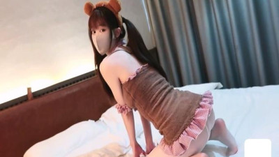 [동양야동] 【최고의 절활❤️소녀】콜라짱✨몽매완활음혈해장 음매입술 꼬임 혀 꼬임흡입여상위연혈음경 삼키기극치슬로건정수자궁폭발 [쇼츠야동,섹트야동,국산야동,혼딸야동]