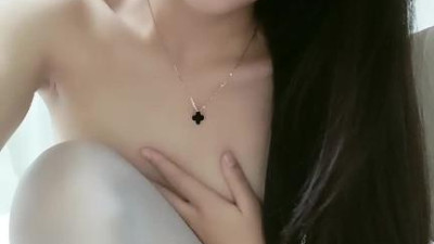 [동양야동] 비주얼 좋은 자매꽃 두 사람이 호텔에서 함께 투정을 부리며, 얼굴 전체를 백발로 유혹하고, 늑대 친구들과 장난을 치며, 젖을 비비고 클로즈업하여 늑대 친구들에게 보여주는 등 흥미진진함 [쇼츠야동,섹트야동,국산야동,혼딸야동]